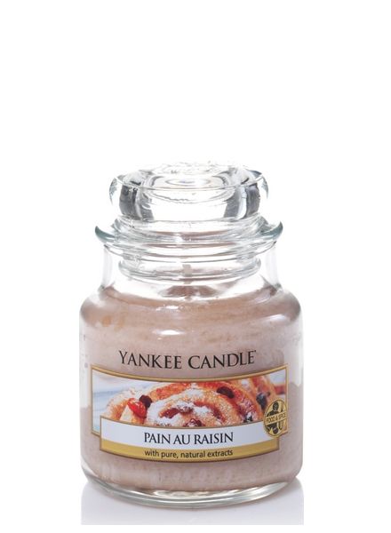 pain-au-raisin-1295-yankee-candle